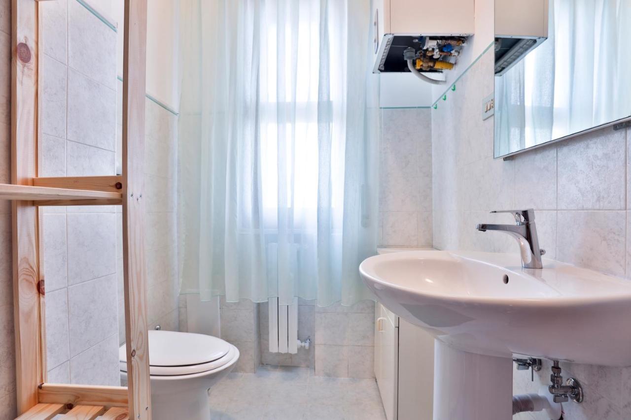 Salerno Irno Bright Apartment Luaran gambar